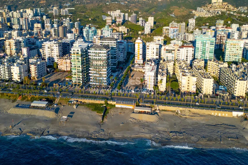 Apartments from the developer in Mahmutlar on the beachfront 8 