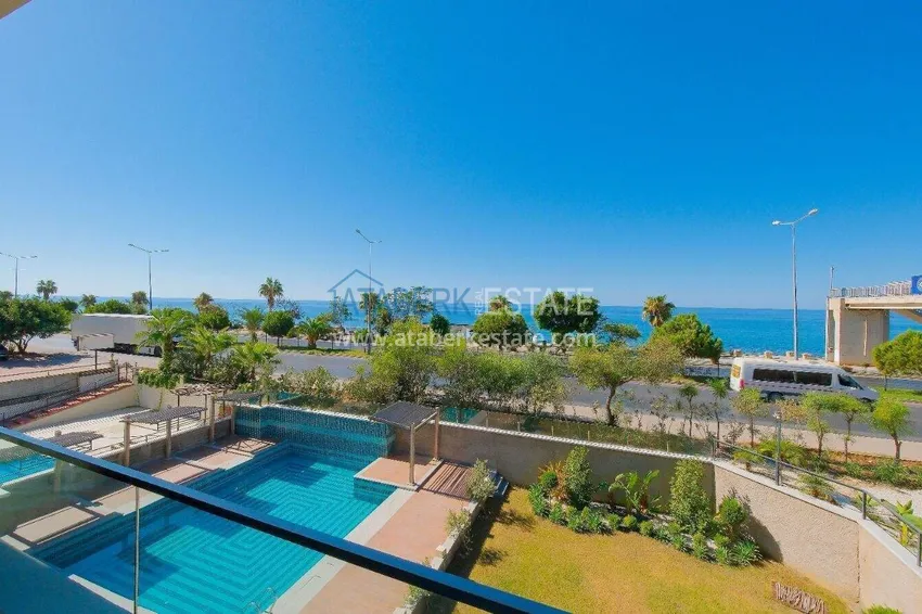Purchase  1+1 sea view apartment in Kestel - first line, suitable for citizenship 20 
