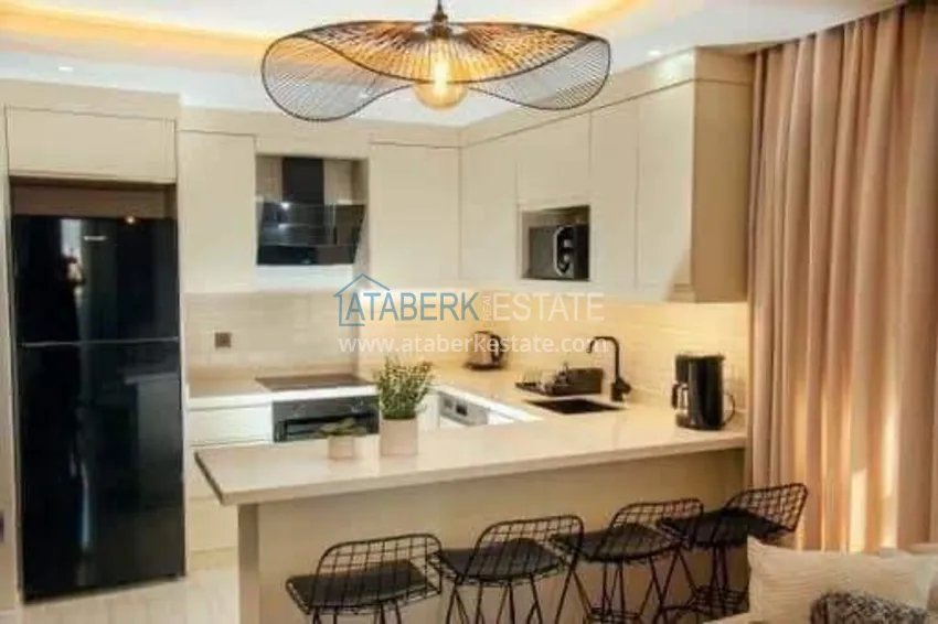 Purchase  3+1 penthouse duplex in the center of Alanya, Cleopatra beach area — furnished, suitable for a residence permit 4 