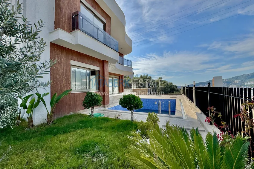 4+1 panoramic villa in Oba - citizenship, 15-month installments 8 