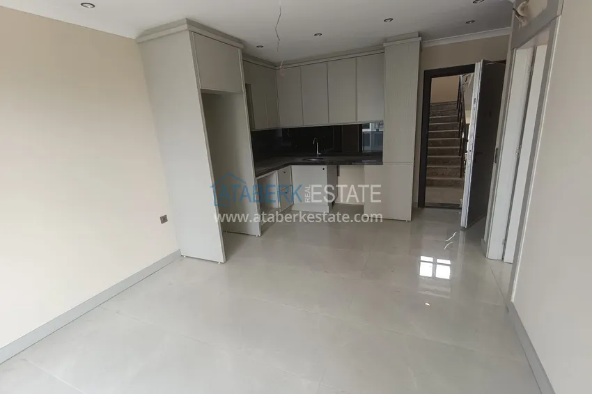 Purchase  1+1 apartment in the center of Mahmutlar - affordable price, new building 3 