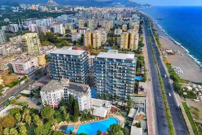Apartment 2+1 on the beachfront in Mahmutlar — furniture, direct sea view  1 