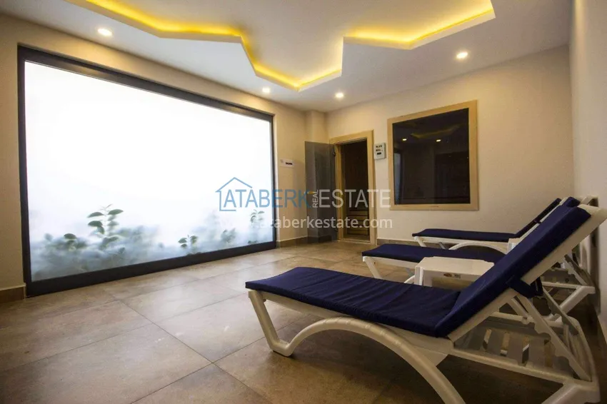 Apartment 2+1 on the beachfront in Mahmutlar — furniture, direct sea view  21 