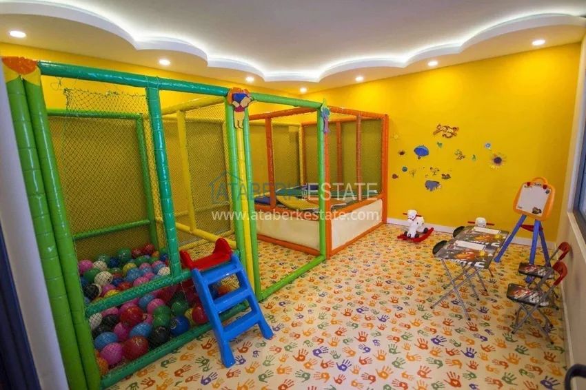 Apartment 2+1 on the beachfront in Mahmutlar — furniture, direct sea view  22 