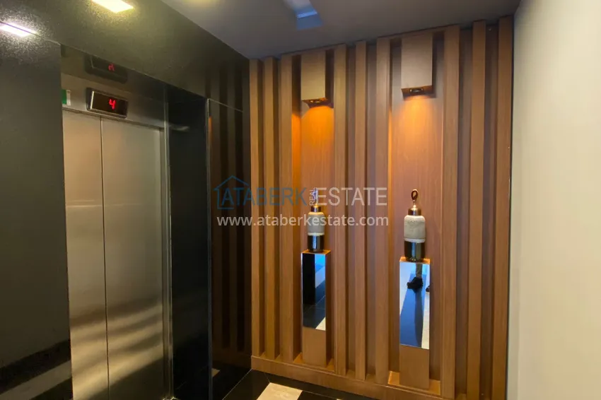 Apartment 2+1 on the beachfront in Mahmutlar — furniture, direct sea view  28 