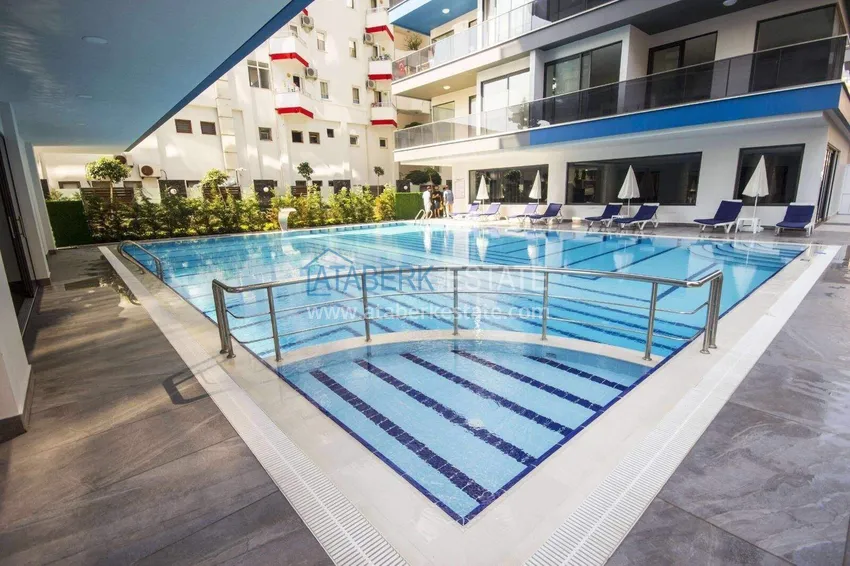 Apartment 2+1 on the beachfront in Mahmutlar — furniture, direct sea view  6 