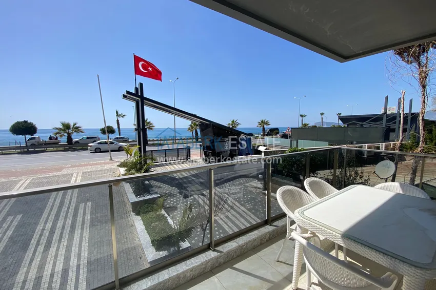 Purchase  Apartment 2+1 on the beachfront in Mahmutlar — furniture, direct sea view  7 