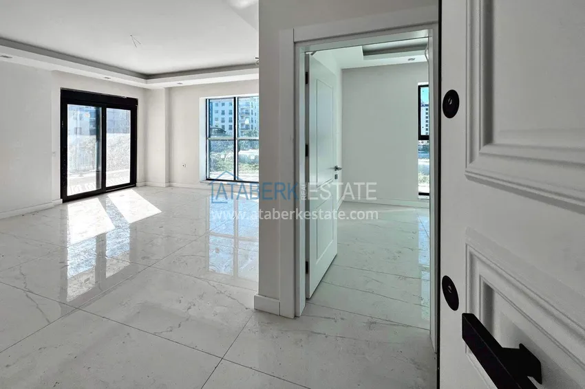Purchase Hot offer: 1+1 apartment in Mahmutlar - south side, district center 2 