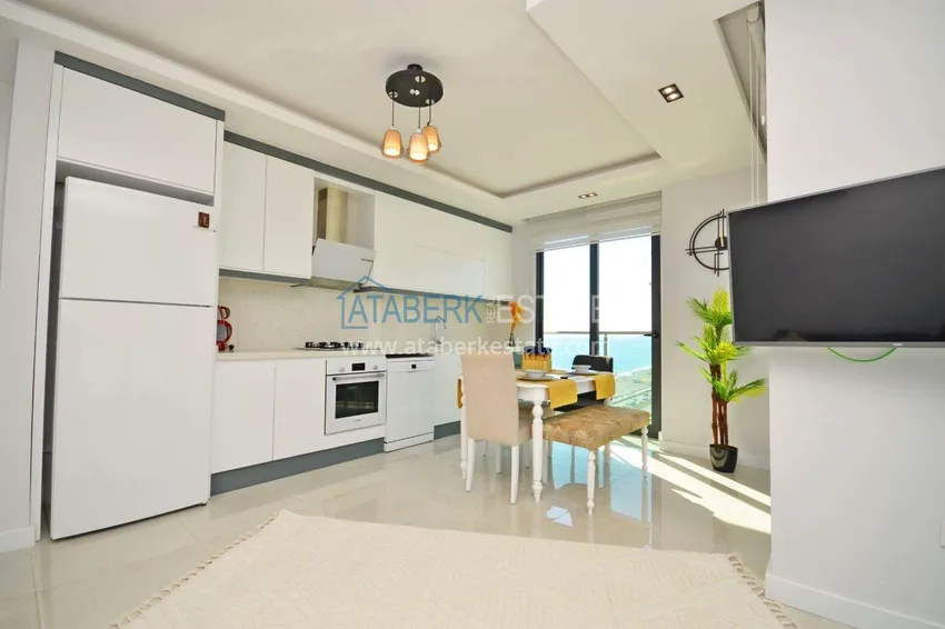 Purchase  Apartment 2+1 on the first line in Mahmutlar - sea view, warm floors, from the owner 2 
