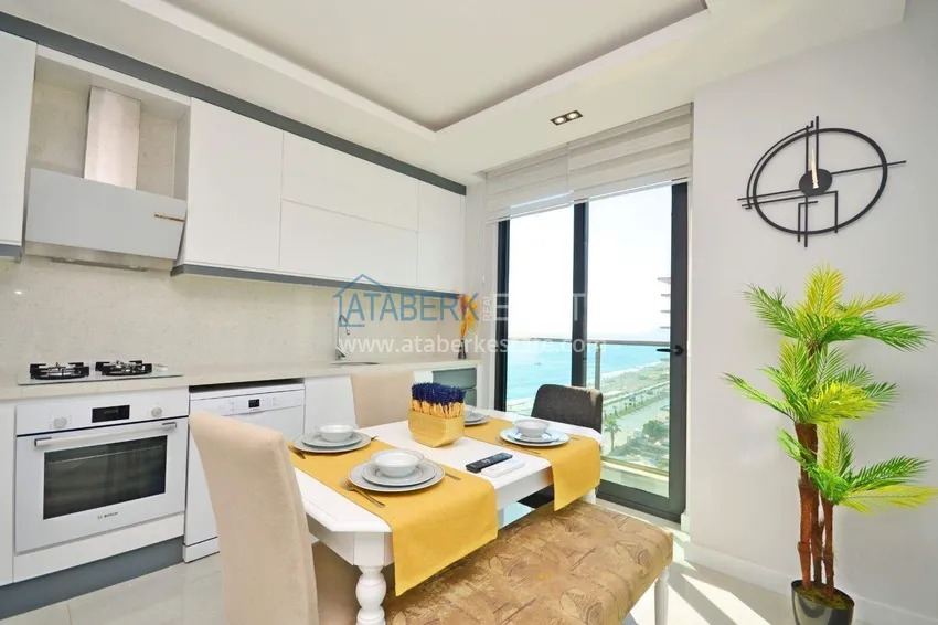 Purchase  Apartment 2+1 on the first line in Mahmutlar - sea view, warm floors, from the owner 4 