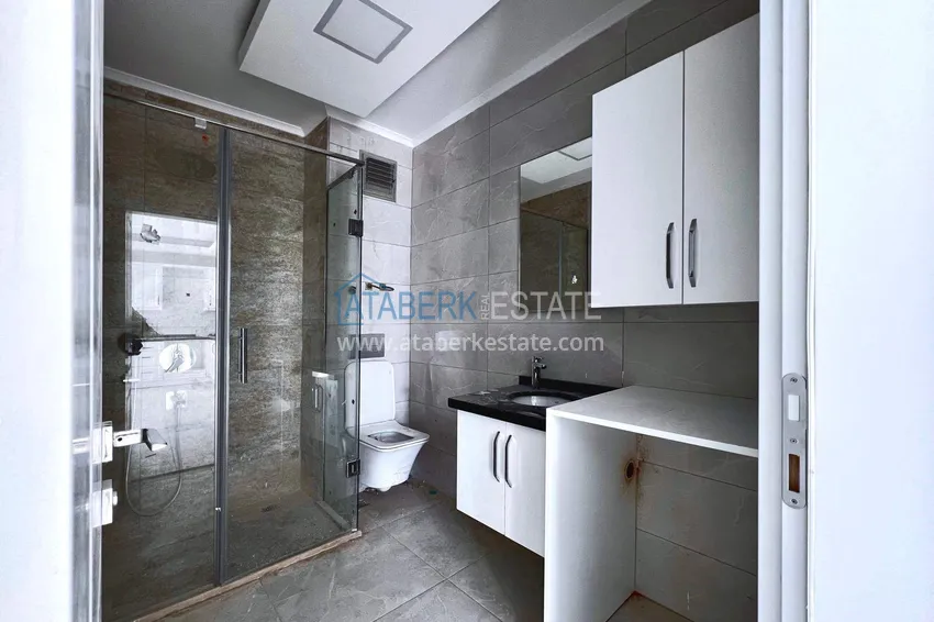 Purchase Hot offer: 1+1 apartment in Mahmutlar - south side, district center 7 