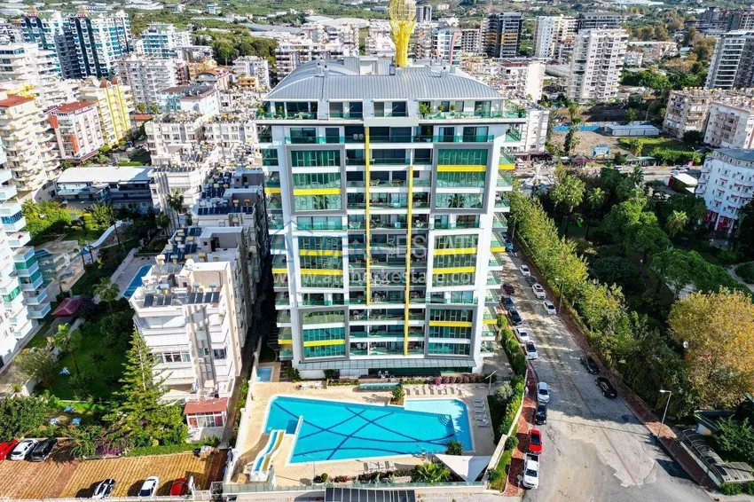 2+1 apartment in Mahmutlar — furniture, mountain view, first coastline  1 