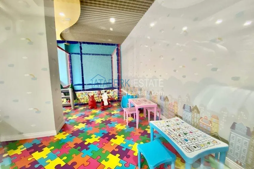 2+1 apartment in the center of Alanya - furniture, separate kitchen  23 
