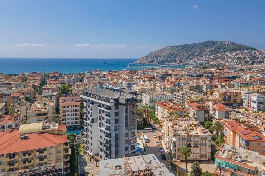 2+1 apartment in the center of Alanya - furniture, separate kitchen  2 