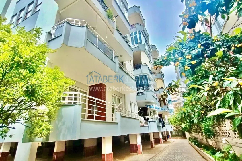 2+1 apartment 125 m2 in the center of Mahmutlar — furnished, renovated, 350 m from the sea 3 