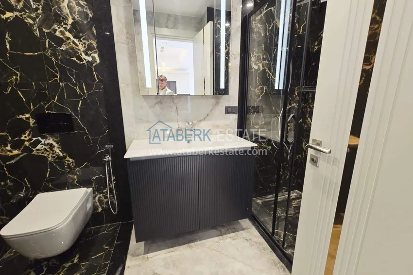 Purchase  Spacious 1+1 apartment in Turkler — 80 m2 furnished by the owner, premium resort 15 