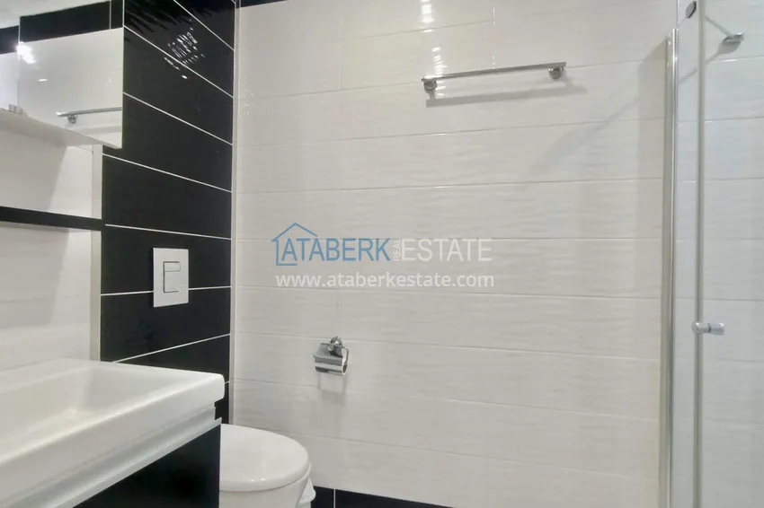 Purchase  2+1 apartment 140 m2 in Mahmutlar — furniture, glazed balcony, premium complex 16 