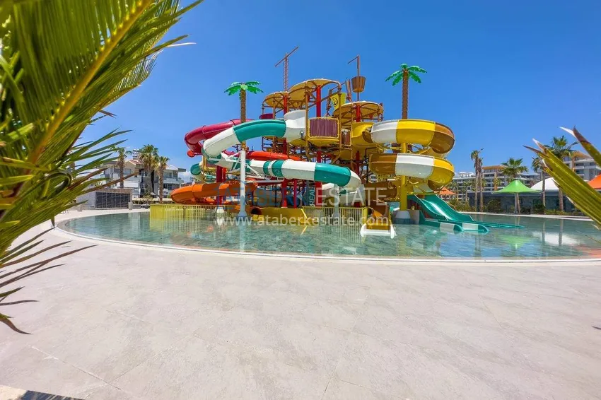 Spacious 1+1 apartment in Turkler — 80 m2 furnished by the owner, premium resort 26 