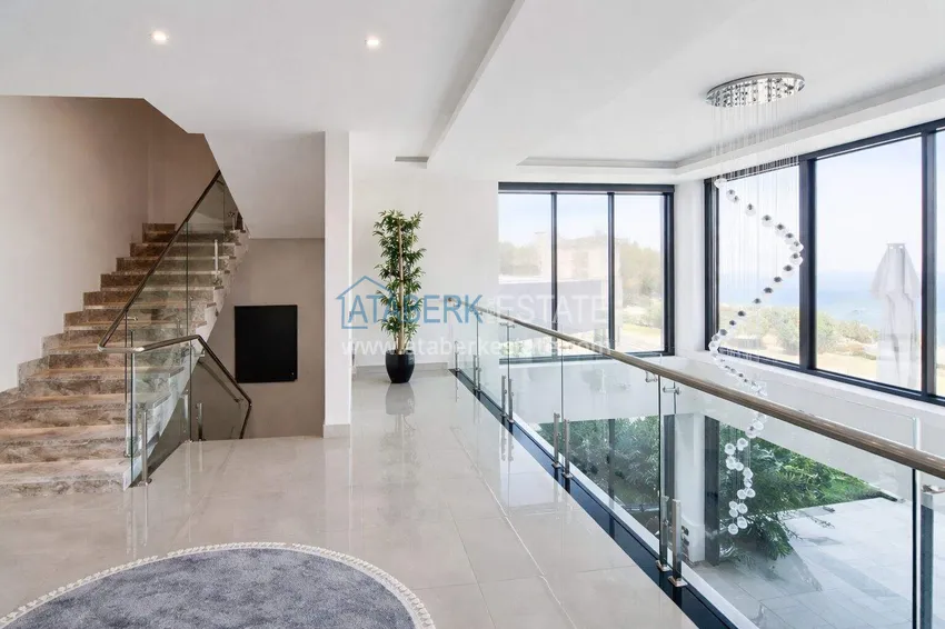 Purchase  Ultra-luxury beachfront villa in Kargicak — citizenship property in Alanya 10 