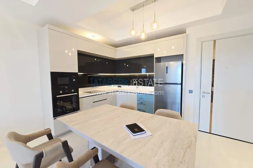 Purchase  Spacious 1+1 apartment in Turkler — 80 m2 furnished by the owner, premium resort 5 