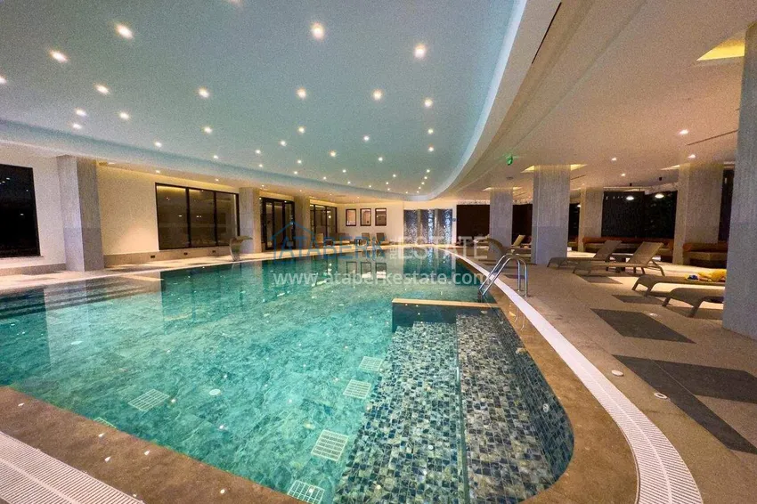 Spacious 1+1 apartment in Turkler — 80 m2 furnished by the owner, premium resort 65 