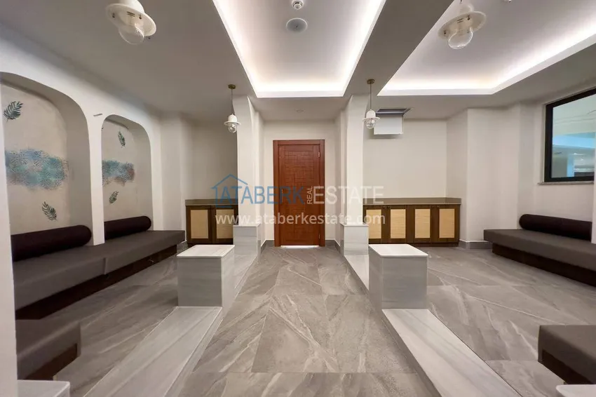 Spacious 1+1 apartment in Turkler — 80 m2 furnished by the owner, premium resort 72 
