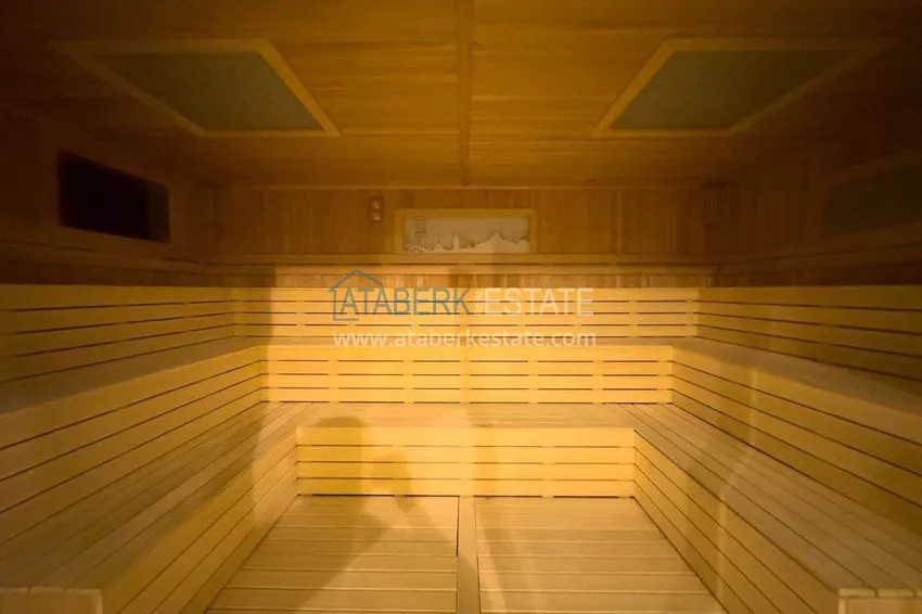 Spacious 1+1 apartment in Turkler — 80 m2 furnished by the owner, premium resort 74 