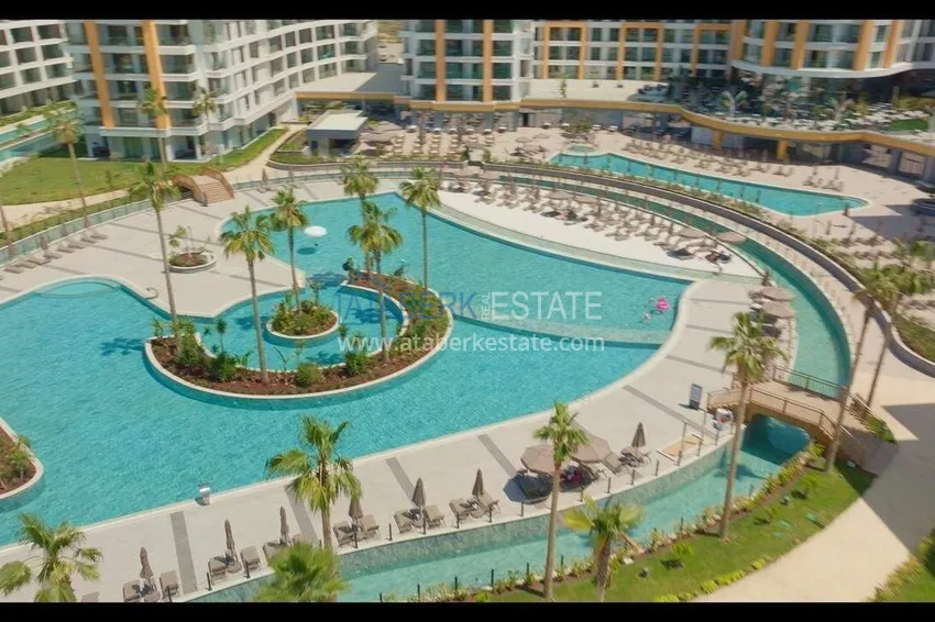 Spacious 1+1 apartment in Turkler — 80 m2 furnished by the owner, premium resort 14 