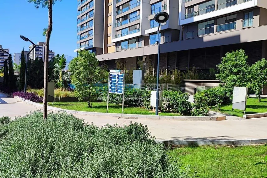 1+1 apartment in Antalya, Kepez district — furniture, modern residence, directly from the owner  11 