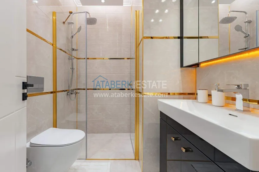 Purchase  1+1 panoramic apartment in the center of Mahmutlar - luxury furniture, the sea within walking distance 13 
