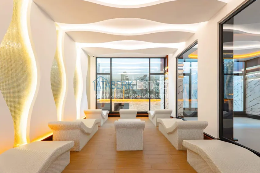 1+1 panoramic apartment in the center of Mahmutlar - luxury furniture, the sea within walking distance 15 
