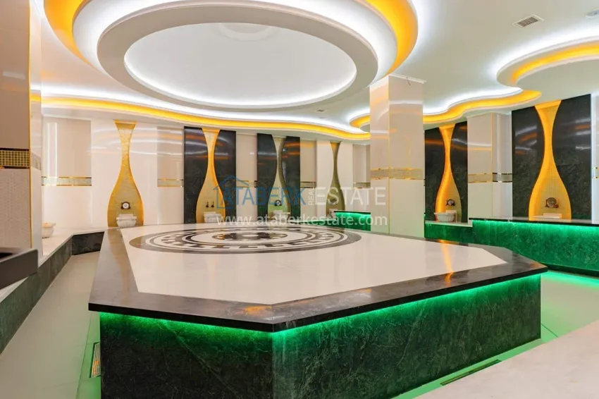 1+1 panoramic apartment in the center of Mahmutlar - luxury furniture, the sea within walking distance 20 