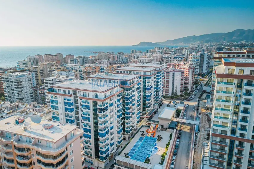 1+1 panoramic apartment in the center of Mahmutlar - luxury furniture, the sea within walking distance 2 