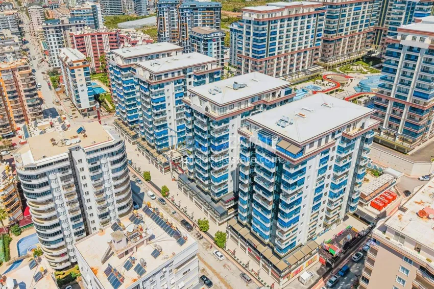 1+1 panoramic apartment in the center of Mahmutlar - luxury furniture, the sea within walking distance 4 