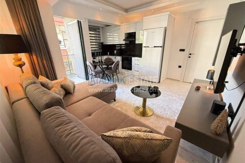 Urgent sale! 1+1 furnished apartment in the center of Alanya, 250 to Cleopatra beach  1 