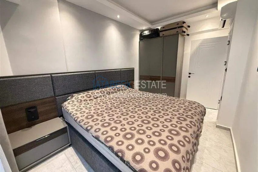 Urgent sale! 1+1 furnished apartment in the center of Alanya, 250 to Cleopatra beach  2 