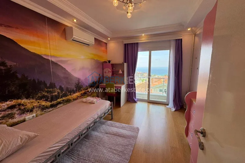 Purchase  Duplex with a panoramic terrace in the center of Alanya, Cleopatra beach area — property for a residence permit 12 