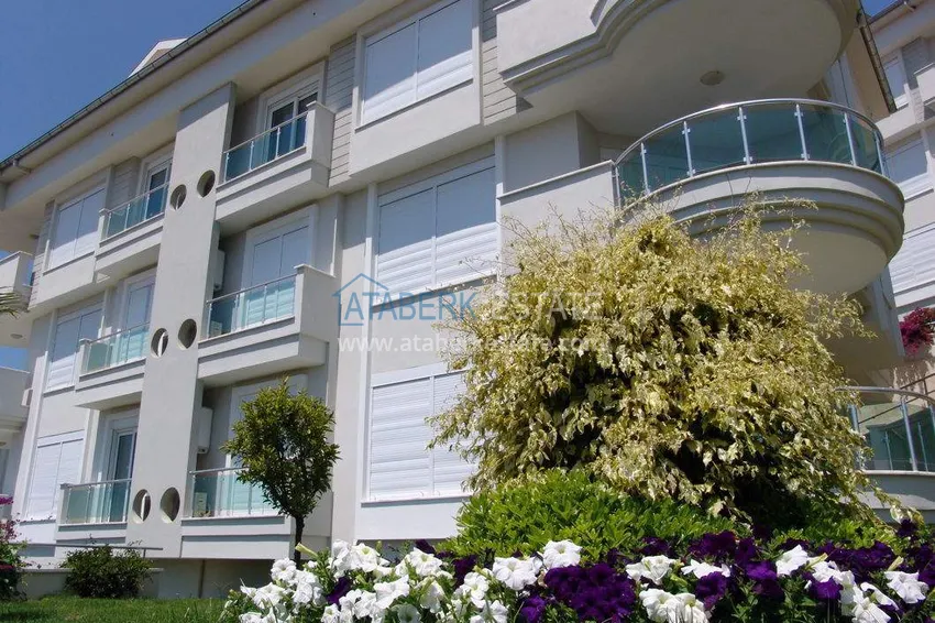Duplex with a panoramic terrace in the center of Alanya, Cleopatra beach area — property for a residence permit 16 
