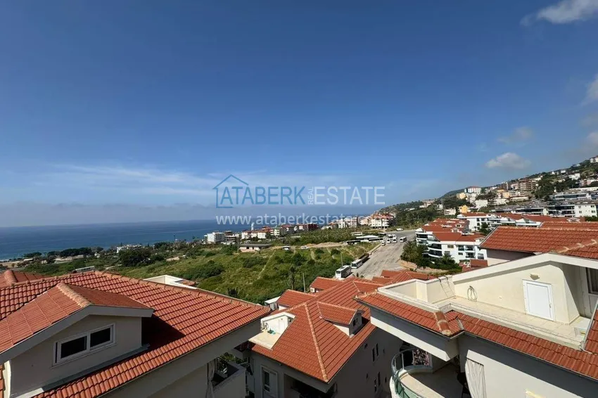 Purchase  Duplex with a panoramic terrace in the center of Alanya, Cleopatra beach area — property for a residence permit 35 