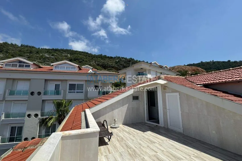 Purchase  Duplex with a panoramic terrace in the center of Alanya, Cleopatra beach area — property for a residence permit 44 