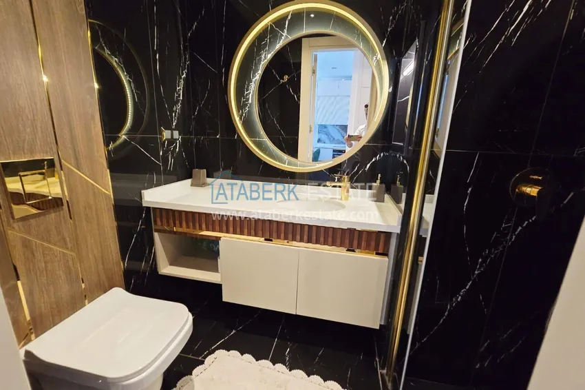 Purchase  Stylish 1+1 apartment in the center of Alanya, Keykubat beach area — 150 meters 11 