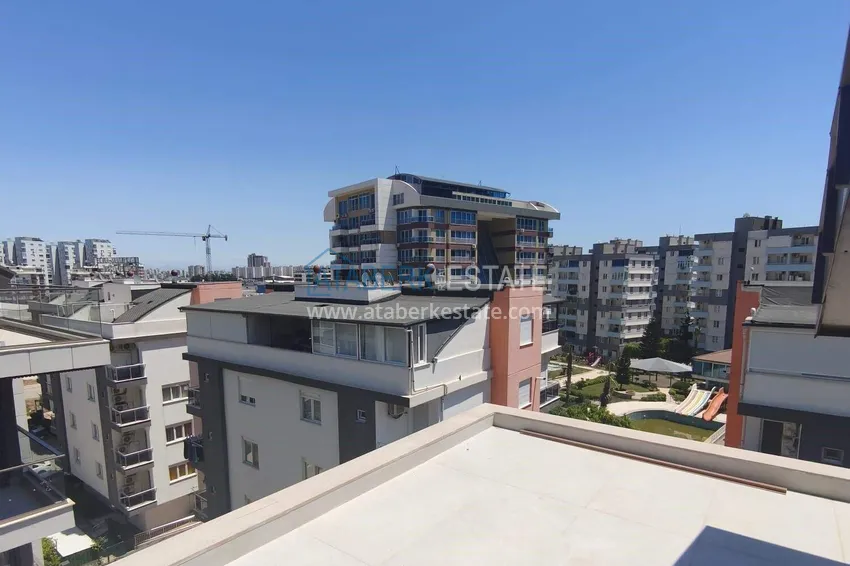 Purchase  Real estate from a developer in Antalya — a residential complex at the final stage in Sarisu  13 