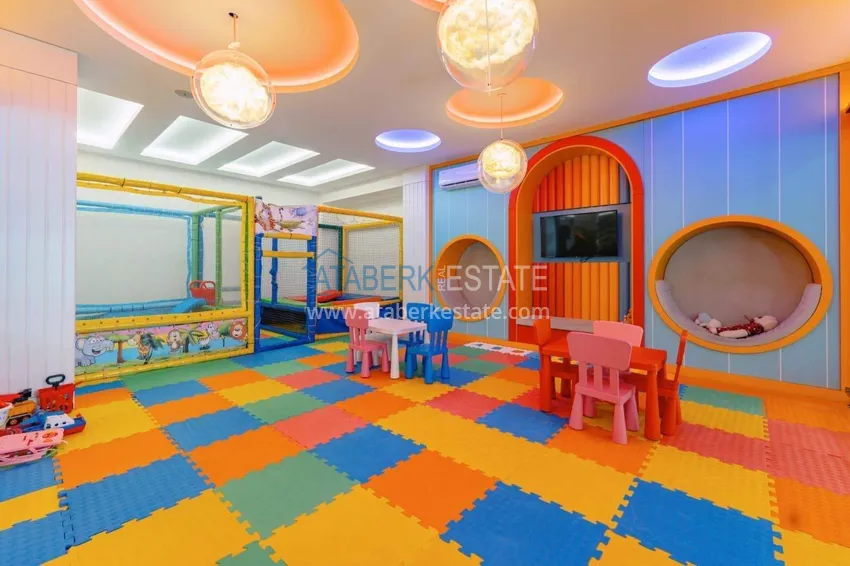 2+1 apartment in Alanya, Mahmutlar district — furniture, premium complex  14 