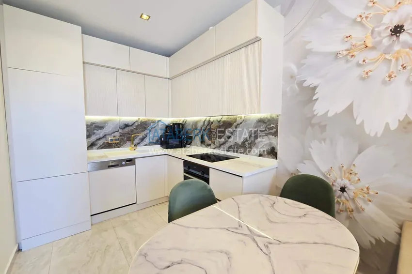 Purchase  Stylish 1+1 apartment in the center of Alanya, Keykubat beach area — 150 meters 5 