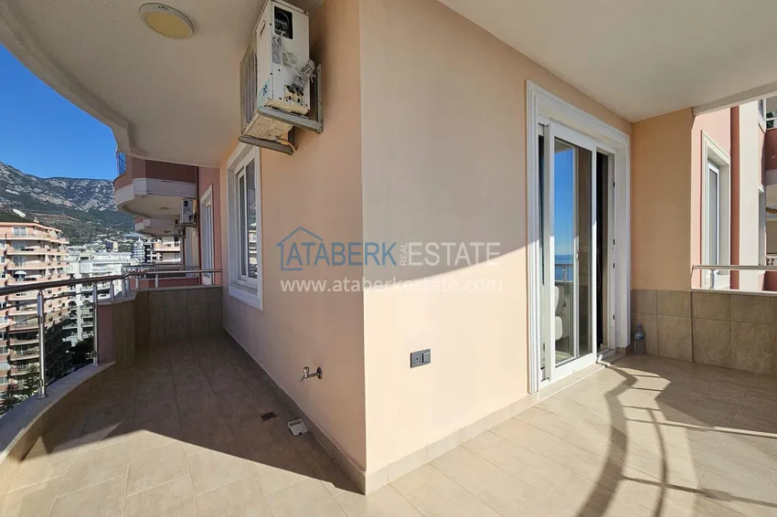 Purchase  Citizenship real estate in Alanya - 2+1 apartment with sea view, Mahmutlar, first coastal 11 
