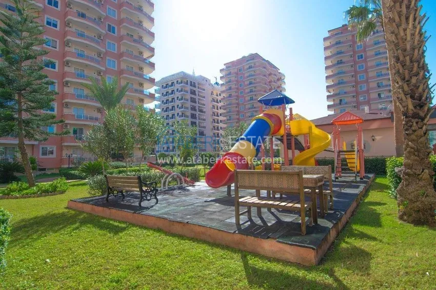 Citizenship real estate in Alanya - 2+1 apartment with sea view, Mahmutlar, first coastal 14 