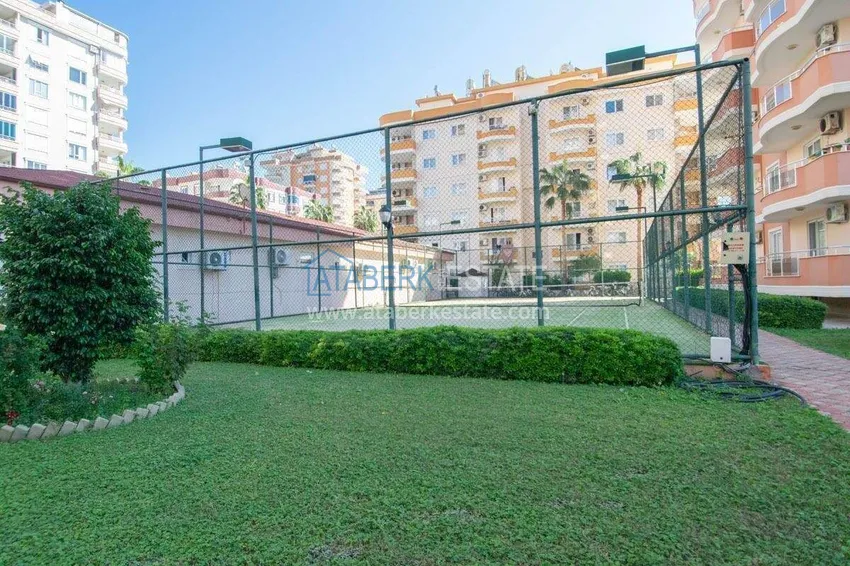 Citizenship real estate in Alanya - 2+1 apartment with sea view, Mahmutlar, first coastal 15 