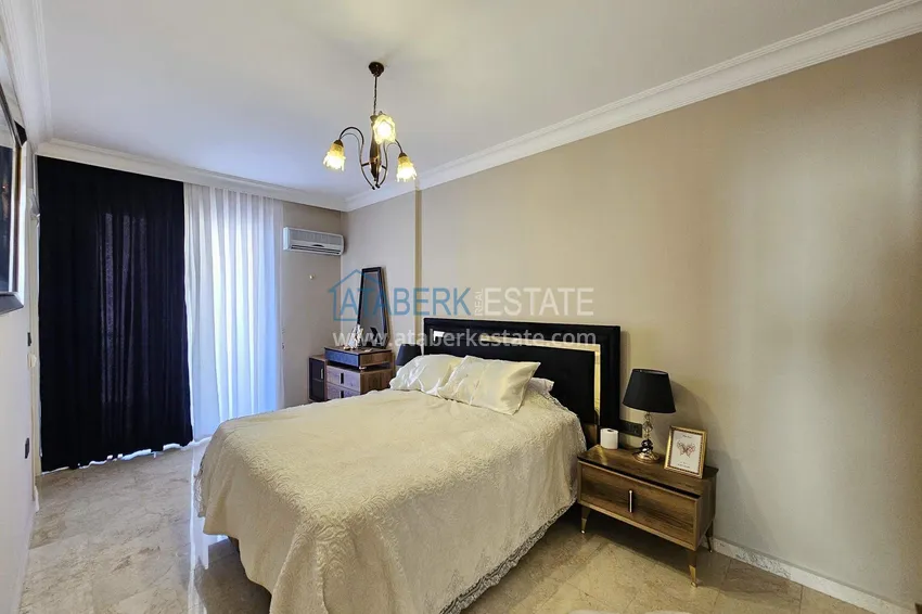 Purchase  Citizenship real estate in Alanya - 2+1 apartment with sea view, Mahmutlar, first coastal 15 
