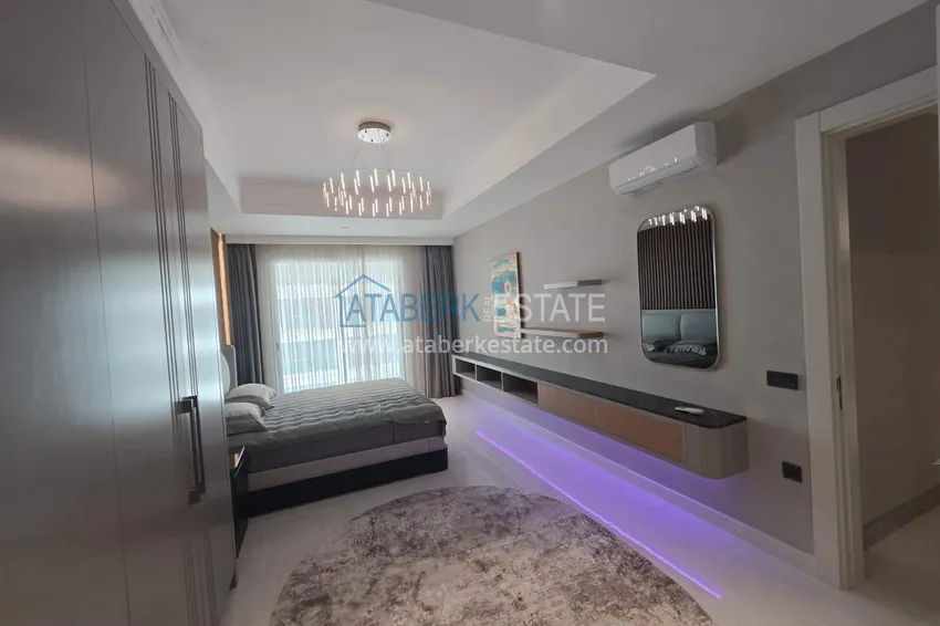 Purchase  Real estate in Alanya from owner - 2+1 apartment with designer renovation in Turkler  15 