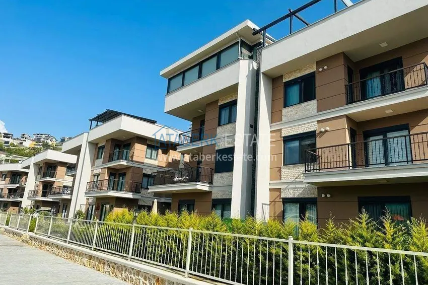 3+1 villa in Kargicak - designer renovation, private area  11 
